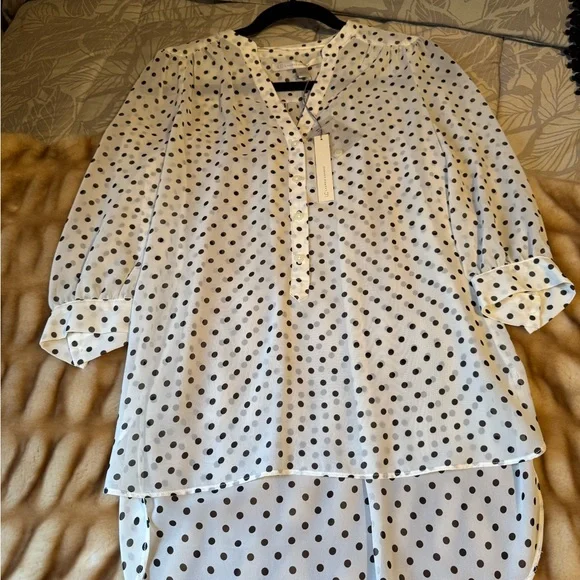 LC Lauren Conrad White Polka Dot Blouse - Picture 1 of 10